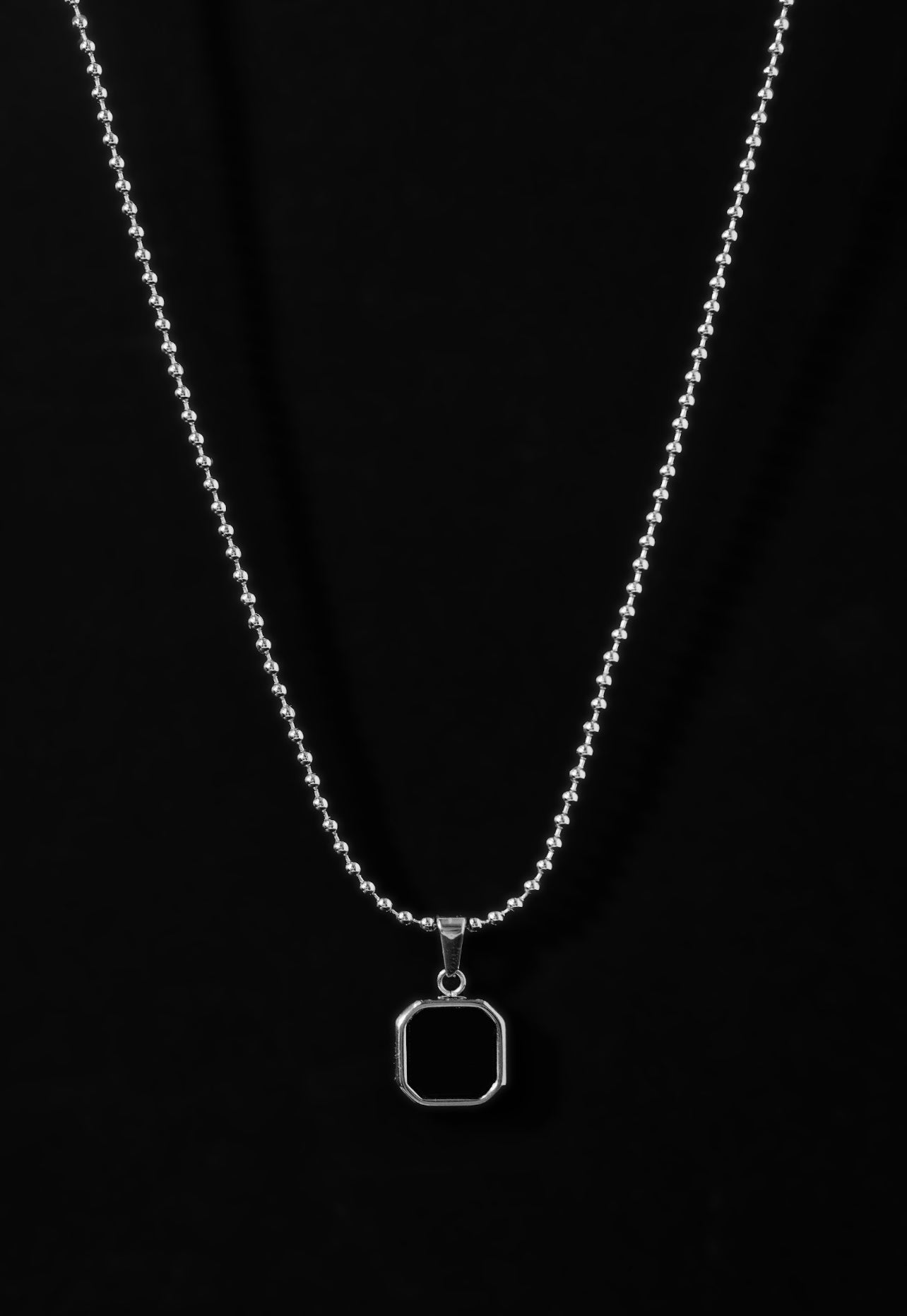 COR Stone Pendant - Black